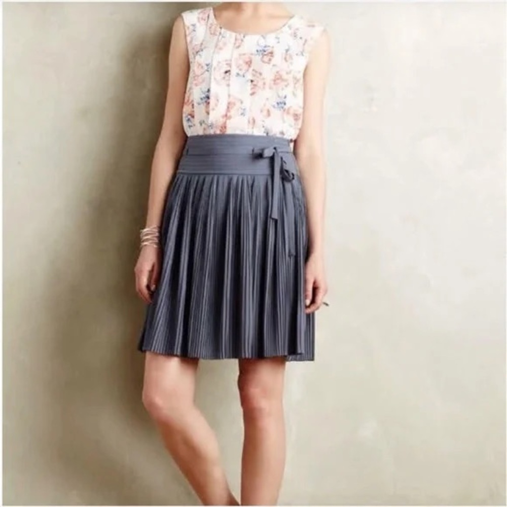 Anthropologie Leifsdottir Capella Micro Pleated Skirt icy gray women’s size 4
